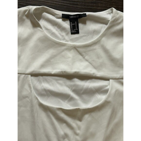 Forever 21 Women's White Halther Bodysuit Size M Pre-Owned - Picture 4 of 12